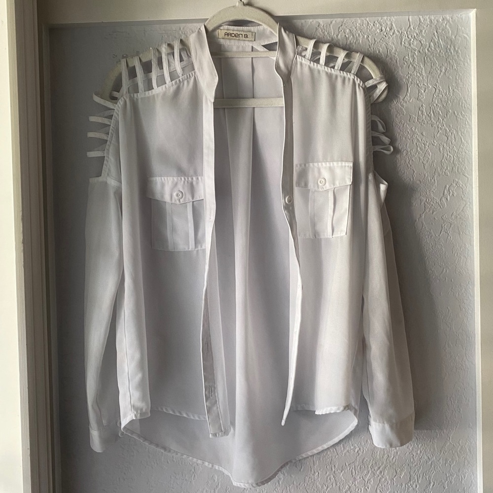 Button Up White Shirt Size small by Arden B.